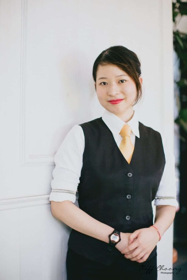 cliff choong photography destination wedding and lifestyle photographer model shot profile bartender 