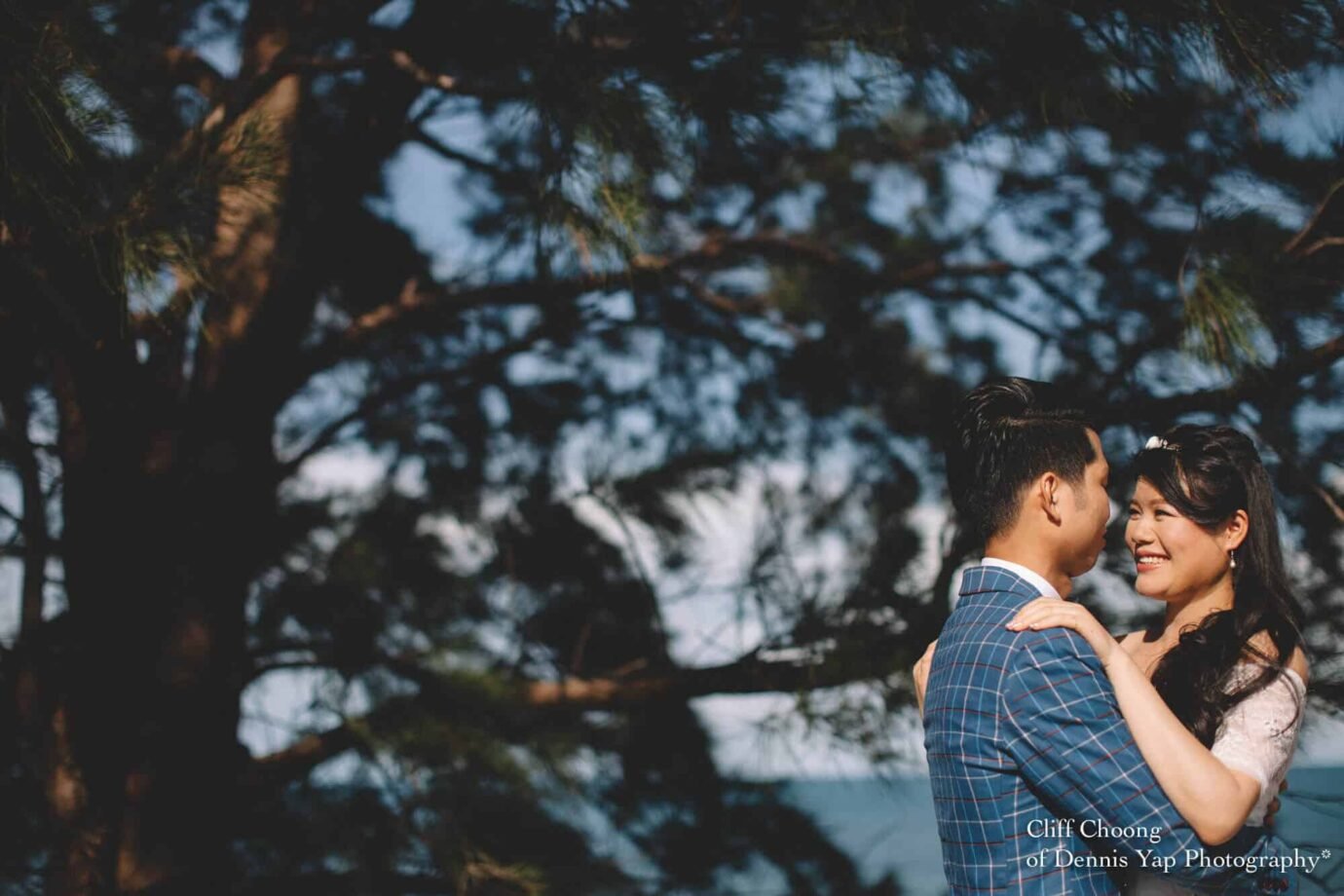 Malaysia Best Prewedding Destination Kota Kinabalu Engagement Photography Cliff Choong wedding photographer nature beach cloud blue sky kiss couple hug veil bridal gown