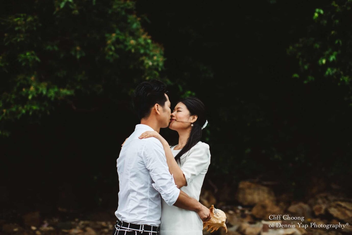 Malaysia Best Prewedding Destination Kota Kinabalu Engagement Photography Cliff Choong wedding photographer nature beach cloud blue sky kiss couple hug veil bridal gown