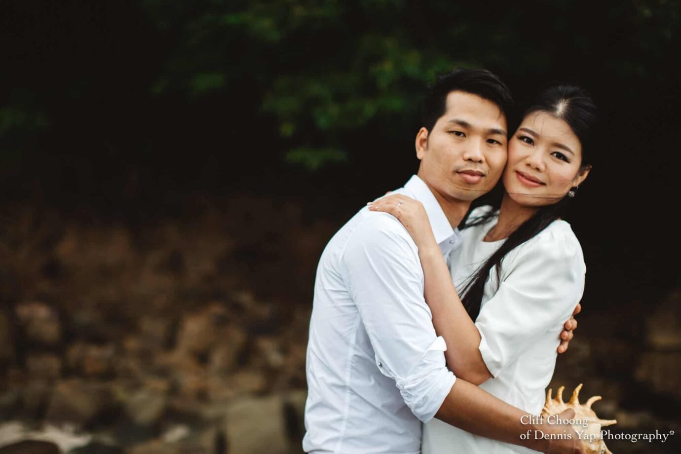 Malaysia Best Prewedding Destination Kota Kinabalu Engagement Photography Cliff Choong wedding photographer nature beach cloud blue sky kiss couple hug veil bridal gown