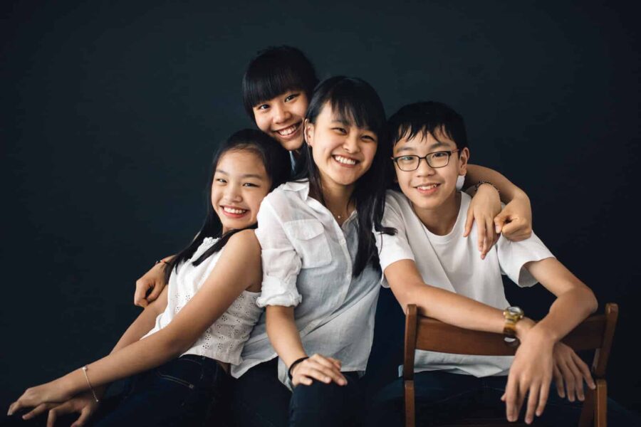 Studio Portrait Simple Minimalist Black Back Drop Couple Husband and Wife Beloved Family Cliff Choong Photography Malaysia Kuala Lumpur SIngapore Hong Kong Taiwan Siblings Senior Sisters Daughters Mother father and son