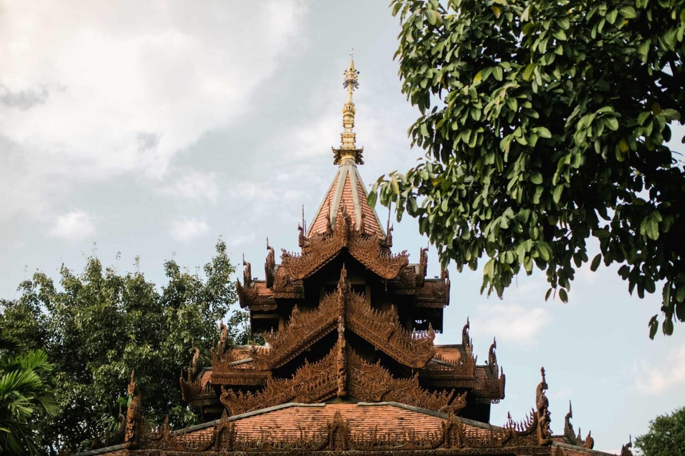 Exchange vows Dhara Dhevi at Thailand Destination Wedding Chiang Mai luxury wedding Malaysia wedding photographer Cliff Choong Photography