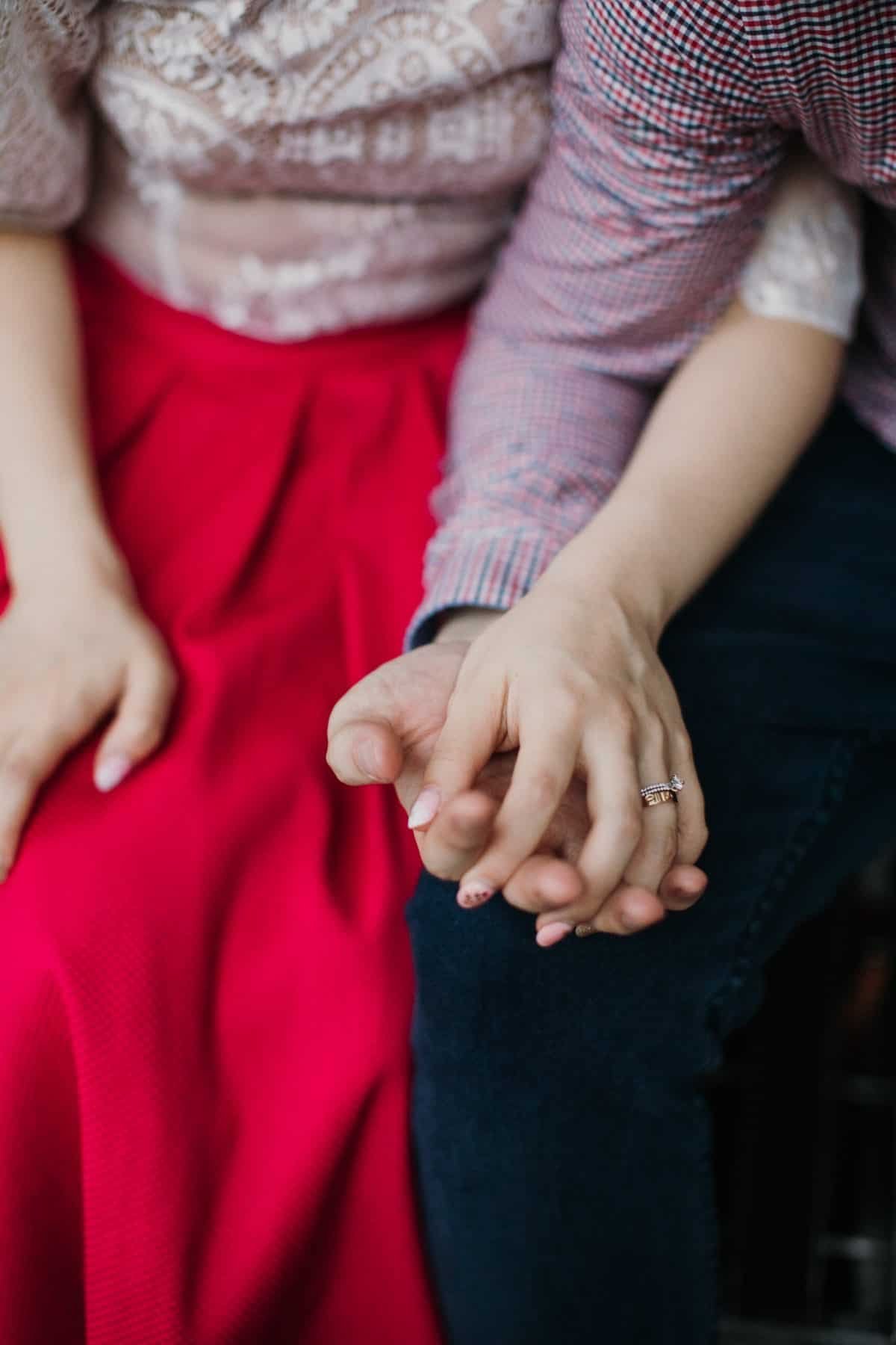 cliff choong destination portrait and wedding photographer malaysia kuala lumpur prewedding sunset golden sunrise shots bride and groom melaka desert couple kiss romantic intimate moment scene putrajaya arab couple woods casual couple portrait indoor shots