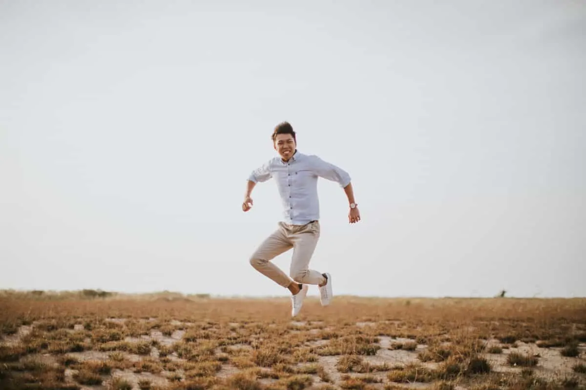 cliff choong destination portrait and wedding photographer malaysia kuala lumpur prewedding sunset golden sunrise shots bride and groom melaka desert couple kiss romantic intimate moment scene white sands