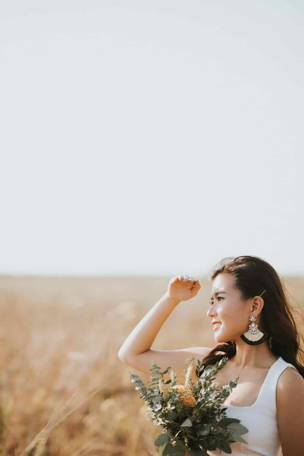 cliff choong destination portrait and wedding photographer malaysia kuala lumpur prewedding sunset golden sunrise shots bride and groom melaka desert couple kiss romantic intimate moment scene white sands