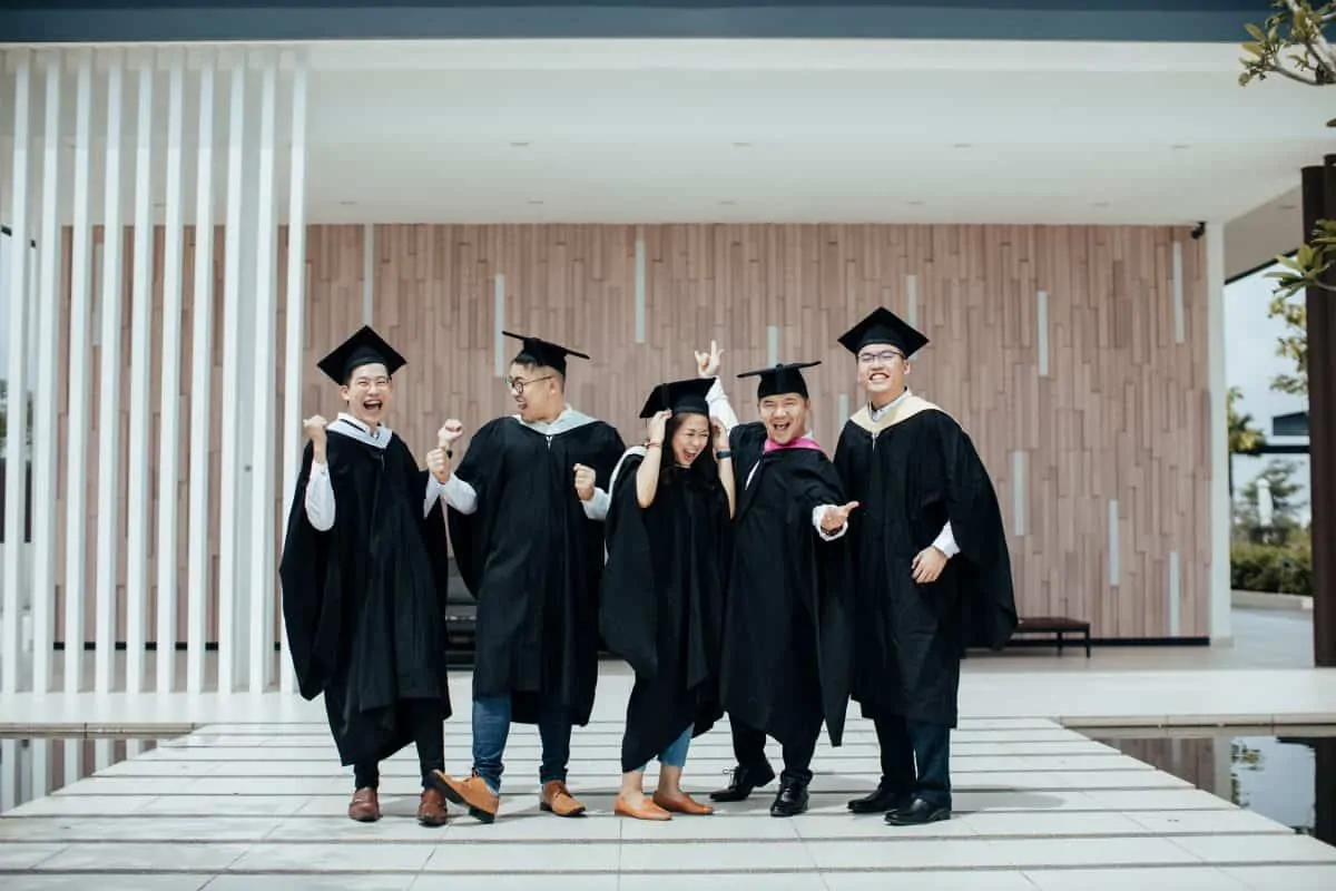 Casual Leisure Happy Family and post-graduation Portrait Sesson