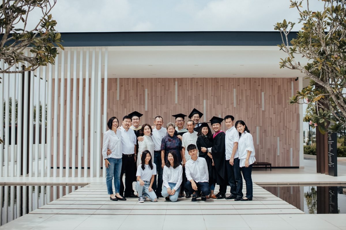 Casual Leisure Happy Family and post-graduation Portrait Sesson