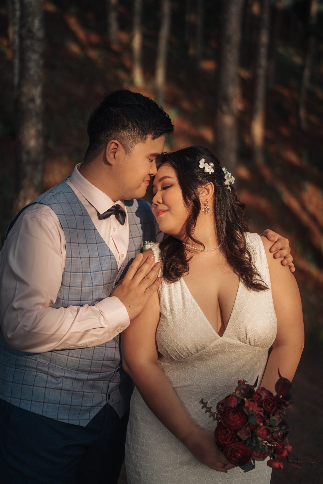 Melissa & Mason’s Putrajaya Prewedding shoot at Taman Saujana Hijau, beautifully captured by Cliff Choong Photography.