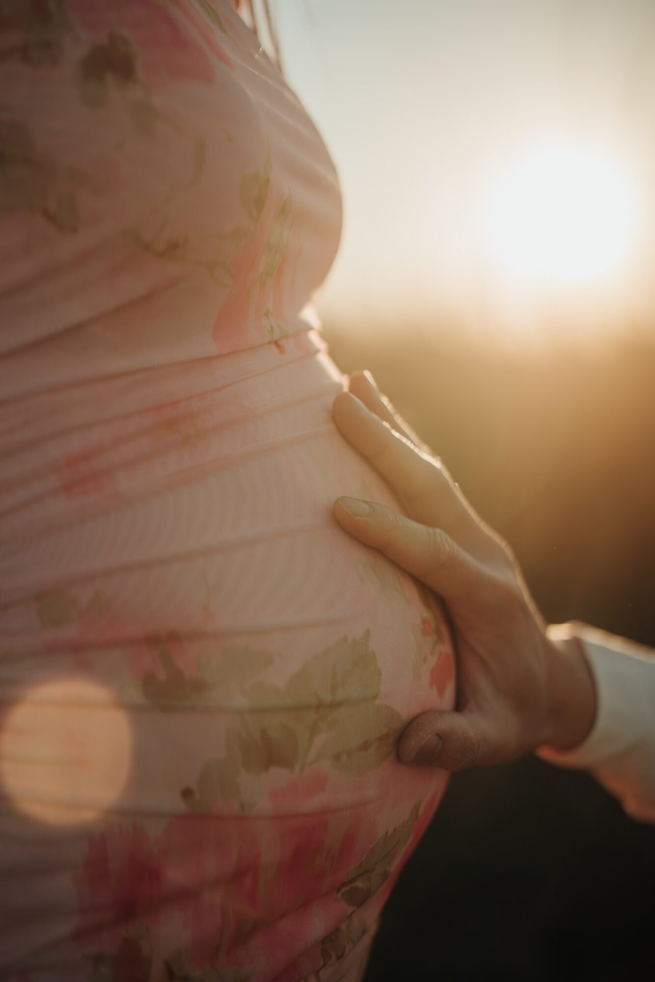 Heleen and Jack during outdoor pregnancy photography