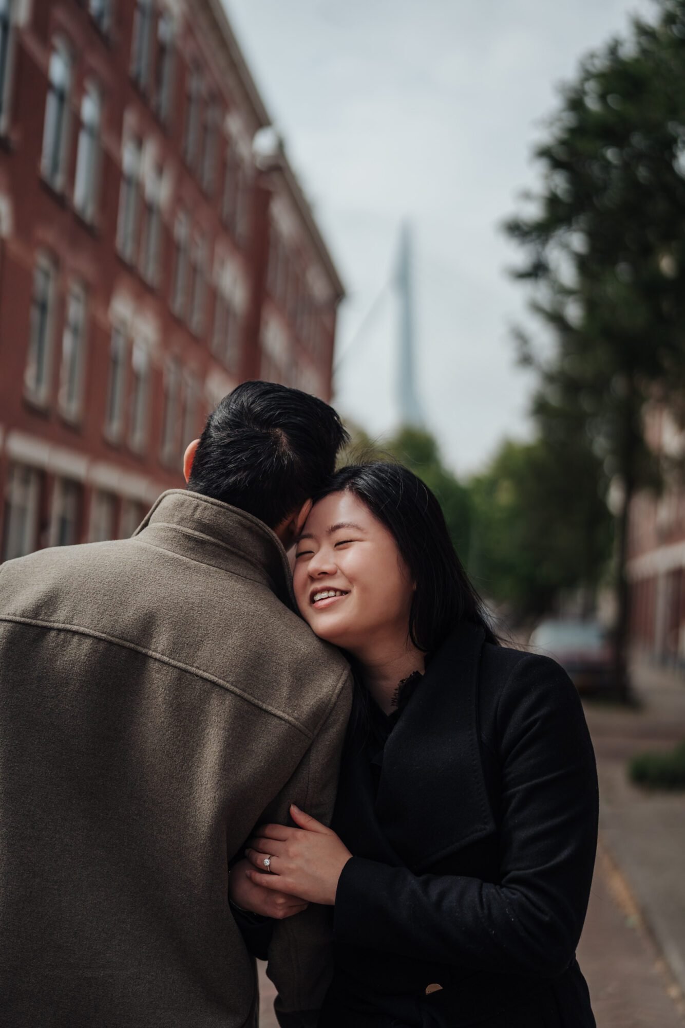 Romantic couple photoshoot at Erasmus Bridge and nearby streets